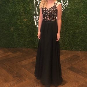 Black prom dress